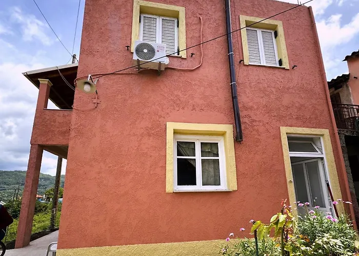 Eleni Studio
